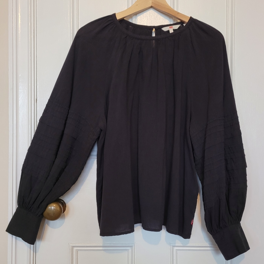 Levi's Black Long-Sleeve Peasant Blouse